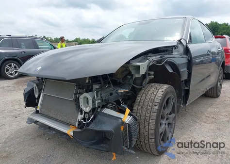2018 Maserati Levante from USA, damaged, VIN ZN661XUA2JX297461
